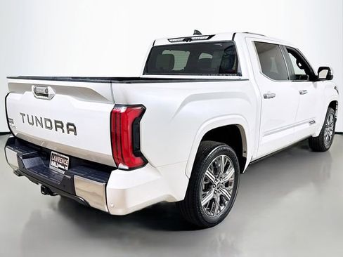 Used 2024 Toyota Tundra Capstone AWD/4WD image 4