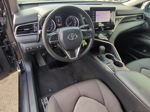 Used 2022 Toyota Camry LE image 17