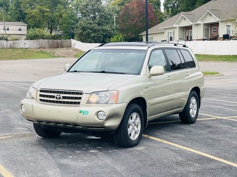 Used 2001 Toyota Highlander 2WD V6 image 3