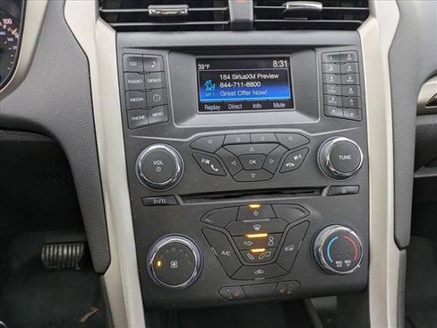 Used 2014 Ford Fusion SE w/ Equipment Group 202A image 13