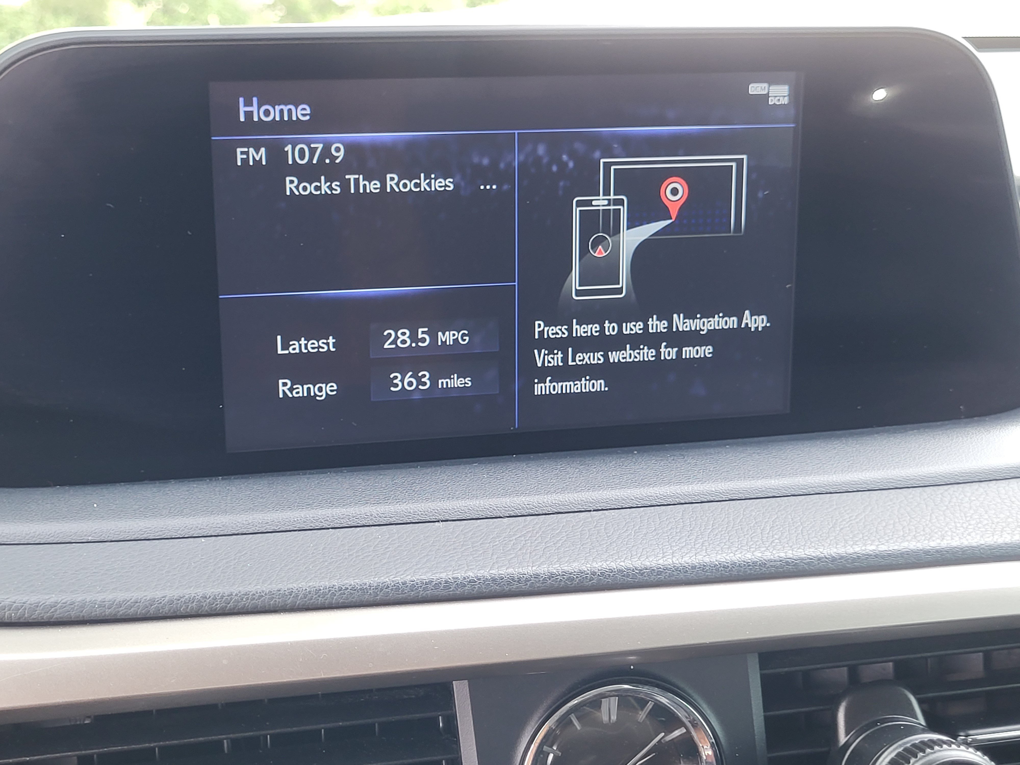 Used 2021 Lexus RX 450h AWD w/ Premium Package image 17