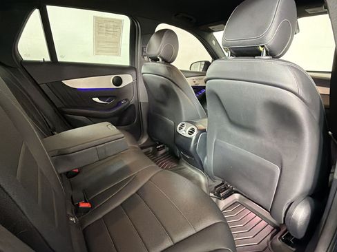 Used 2022 Mercedes-Benz GLC 300 image 28
