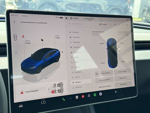 Used 2025 Tesla Model 3 RWD image 16