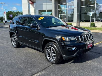 Used 2020 Jeep Grand Cherokee Laredo w/ 18" Wheel & 8.4" Radio Group