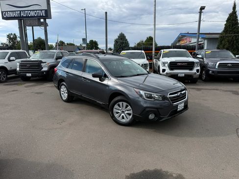 Used 2019 Subaru Outback 2.5i Premium AWD/4WD image 2
