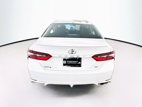 Used 2024 Toyota Camry SE FWD image 20