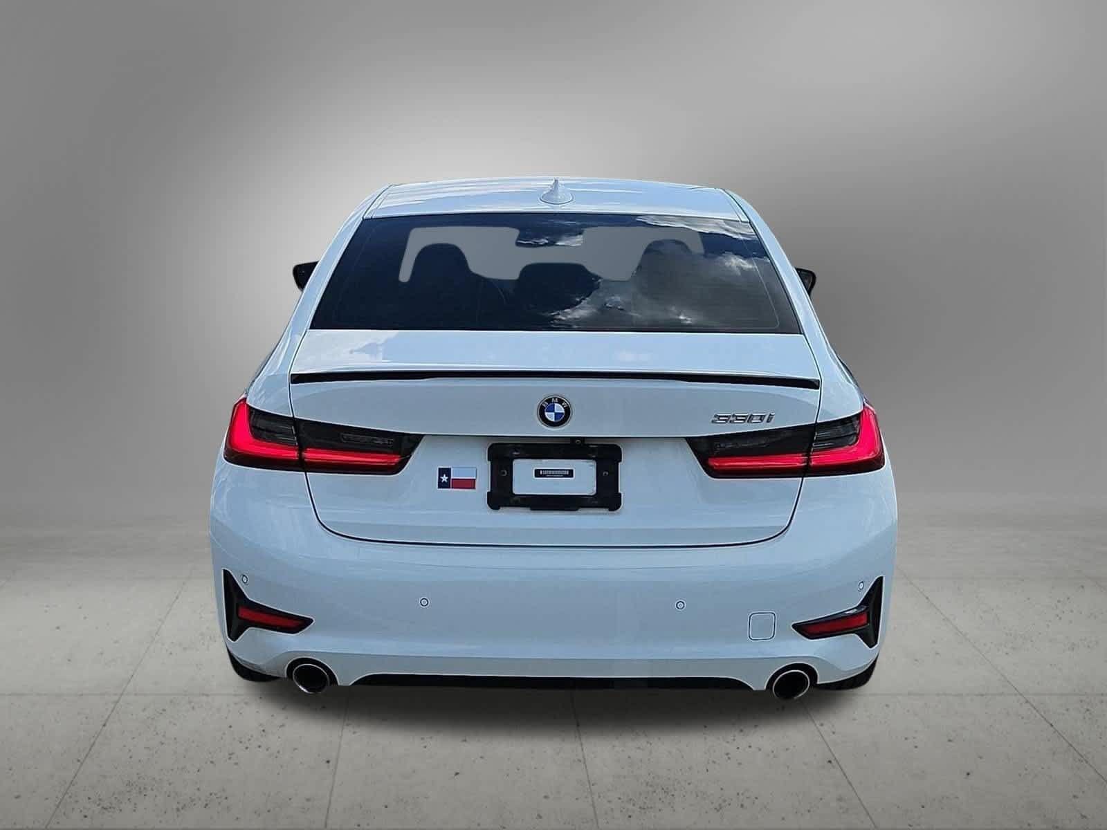 Used 2019 BMW 330i Sedan w/ Premium Package RWD image 5