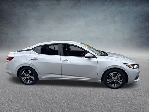 Used 2023 Nissan Sentra SV image 4
