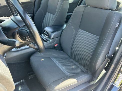 Certified 2023 Dodge Charger SXT RWD image 19