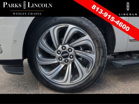 Used 2022 Lincoln Navigator L Reserve image 35