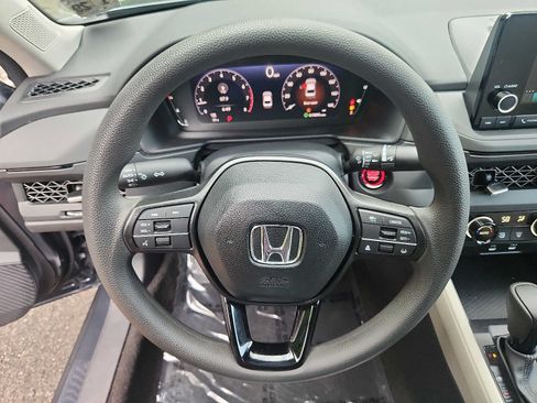 Used 2024 Honda Accord EX image 19