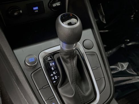 Used 2022 Hyundai Kona SEL image 24