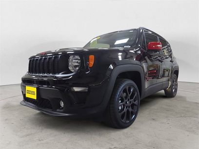 Used 2023 Jeep Renegade Latitude w/ Sun/Sound Group