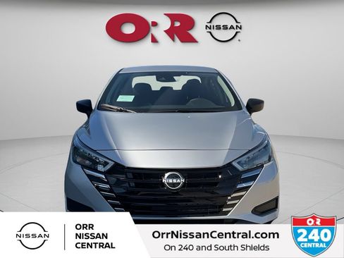 Used 2025 Nissan Versa S w/ Trunk Package FWD image 2
