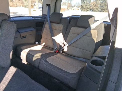 Used 2009 Ford Flex SE image 24