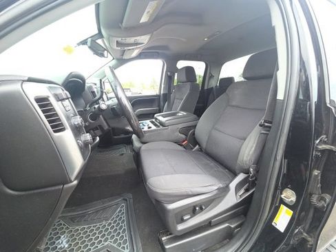 Used 2018 Chevrolet Silverado 1500 LT w/ All Star Edition AWD/4WD image 18