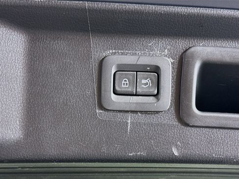 Used 2025 MAZDA CX-50 2.5 Hybrid w/ Preferred Pkg image 29