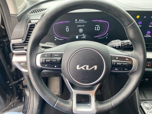 Certified 2023 Kia Sportage EX image 11