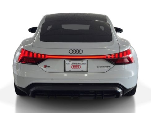 Used 2023 Audi RS e-tron GT w/ Ceramic Brake Package image 10