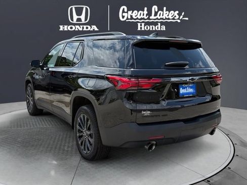 Used 2023 Chevrolet Traverse RS AWD/4WD image 5