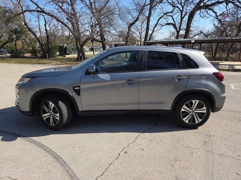 Used 2021 Mitsubishi Outlander Sport ES image 3