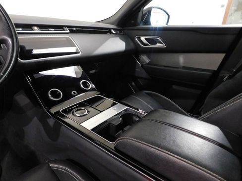 Used 2019 Land Rover Range Rover Velar R-Dynamic SE AWD/4WD image 51