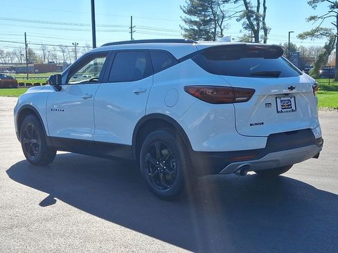 New 2026 Chevrolet Blazer LT w/ Convenience Package FWD image 11