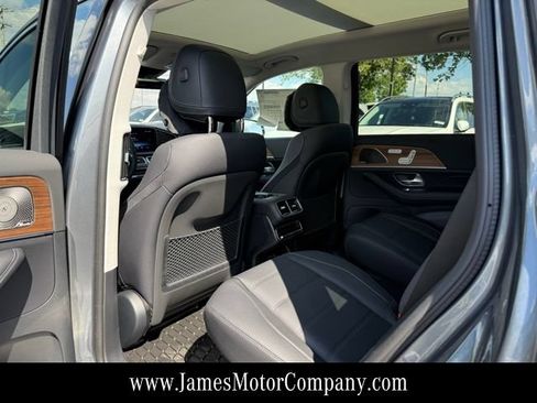 Certified 2026 Mercedes-Benz GLS 450 4MATIC image 20