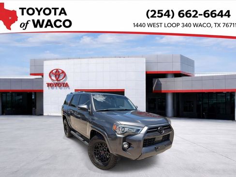 Used 2022 Toyota 4Runner SR5 Premium w/ Moonroof Package RWD image 1