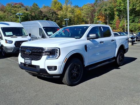 New 2025 Ford Ranger XLT w/ Black Appearance Package image 3