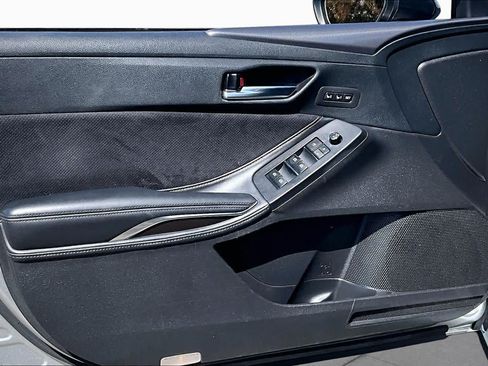 Used 2019 Toyota Avalon Touring w/ Advanced Safety Package FWD image 21