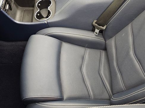 Used 2016 Maserati GranTurismo Sport image 24