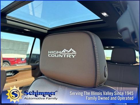 New 2026 Chevrolet Tahoe High Country w/ Sun And Tow Package AWD/4WD image 34