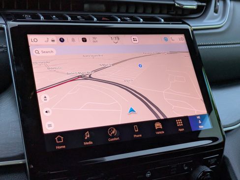 New 2025 Jeep Grand Cherokee L Limited image 25