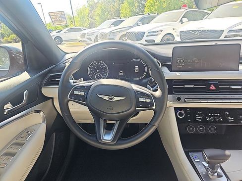 Used 2025 Genesis G70 2.5T RWD image 16