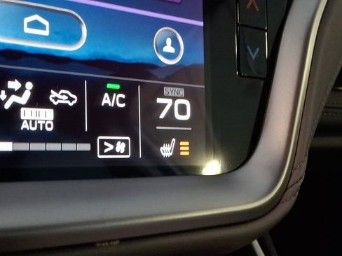 Used 2020 Subaru Outback Limited AWD/4WD image 23