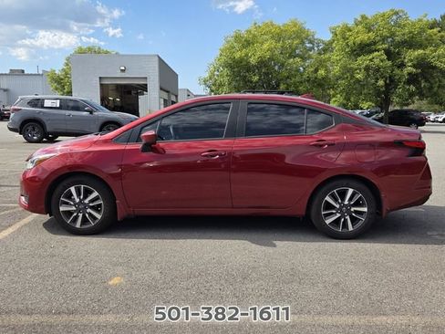 Used 2025 Nissan Versa SV w/ Trunk Package FWD image 2