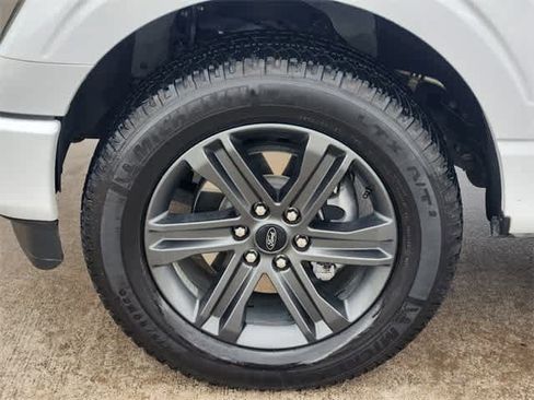 Used 2023 Ford F150 Lariat w/ Equipment Group 502A High image 8