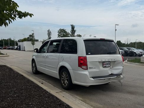 Used 2015 Dodge Grand Caravan SE FWD image 7