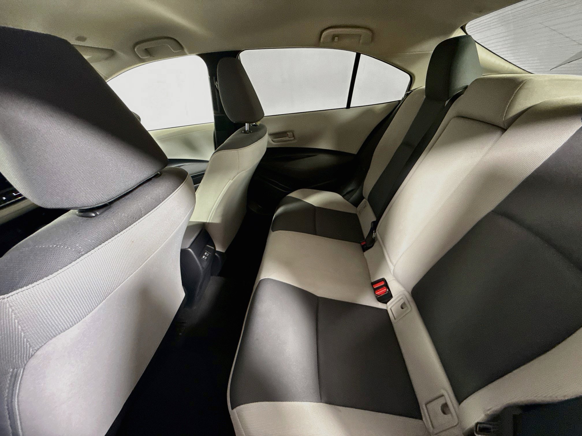Certified 2024 Toyota Corolla LE FWD image 21