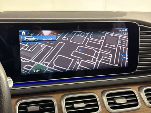 Certified 2025 Mercedes-Benz GLS 450 4MATIC image 24