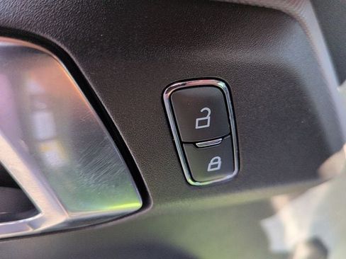 Used 2024 Ford Bronco Everglades AWD/4WD image 13