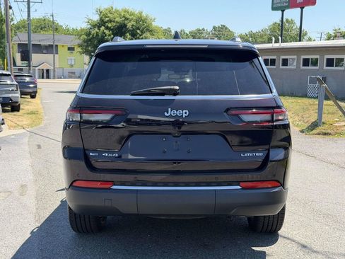 Used 2022 Jeep Grand Cherokee L Limited AWD/4WD image 21
