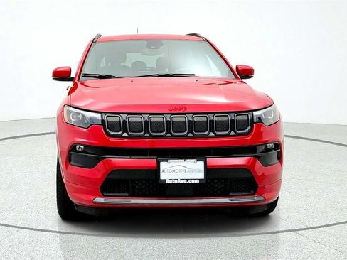 Used 2022 Jeep Compass Limited w/ (RED) Package AWD/4WD image 2