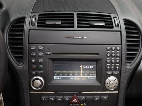 Used 2009 Mercedes-Benz SLK 300 image 50