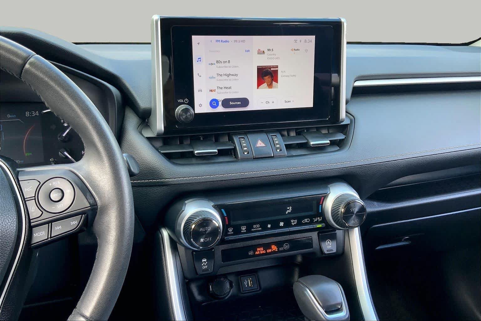 Used 2023 Toyota RAV4 XLE Premium FWD image 6