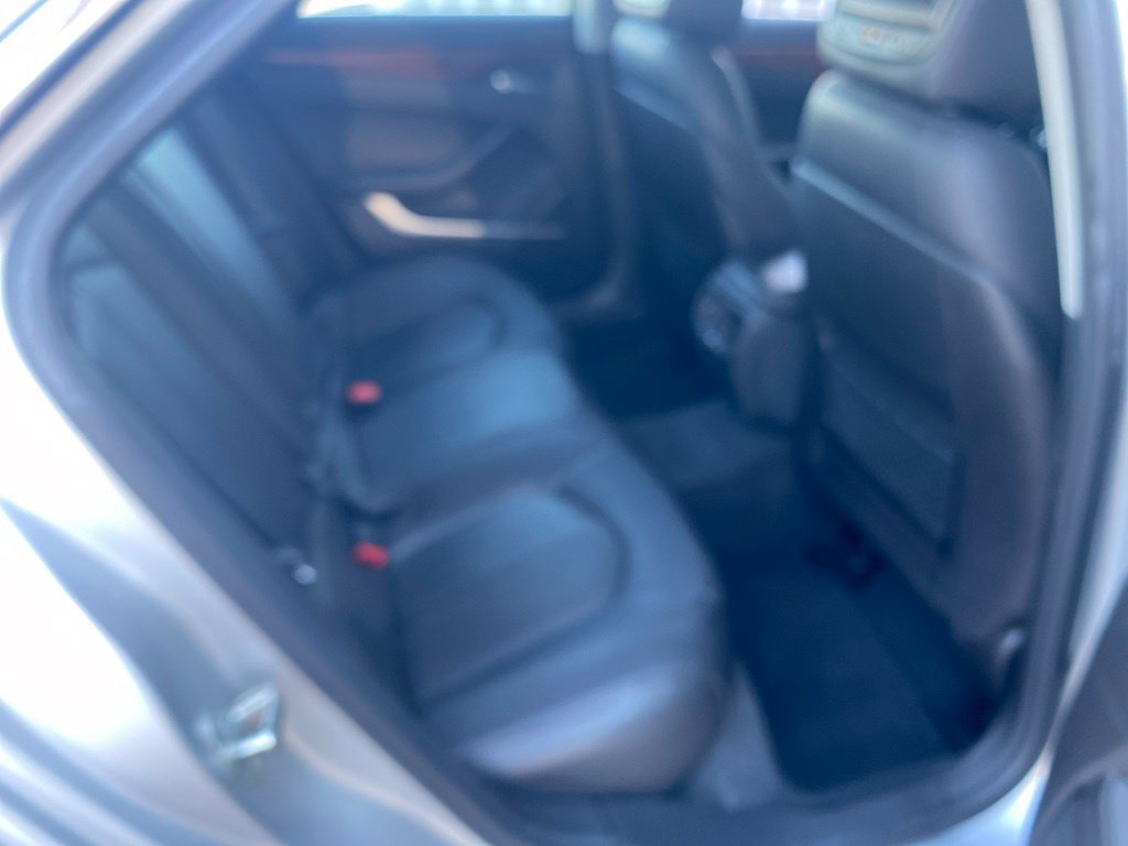 Used 2010 Cadillac CTS Premium RWD image 25
