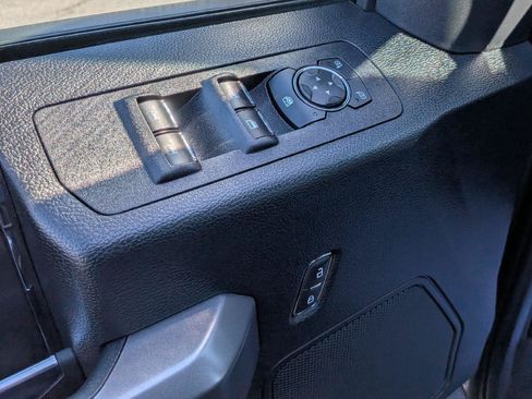 Used 2020 Ford F150 XLT w/ Equipment Group 302A Luxury AWD/4WD image 12