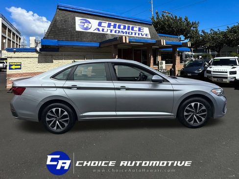Used 2024 Volkswagen Jetta S FWD image 8
