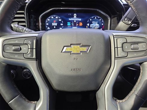 Used 2023 Chevrolet Silverado 1500 LT image 30